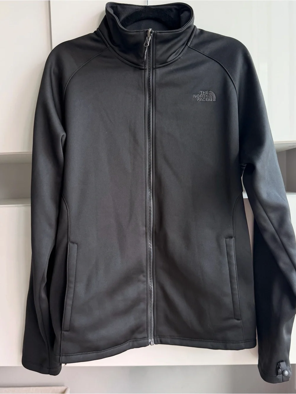 The North Face Men's Black Hooded Apex Elevation Windwall Jacket